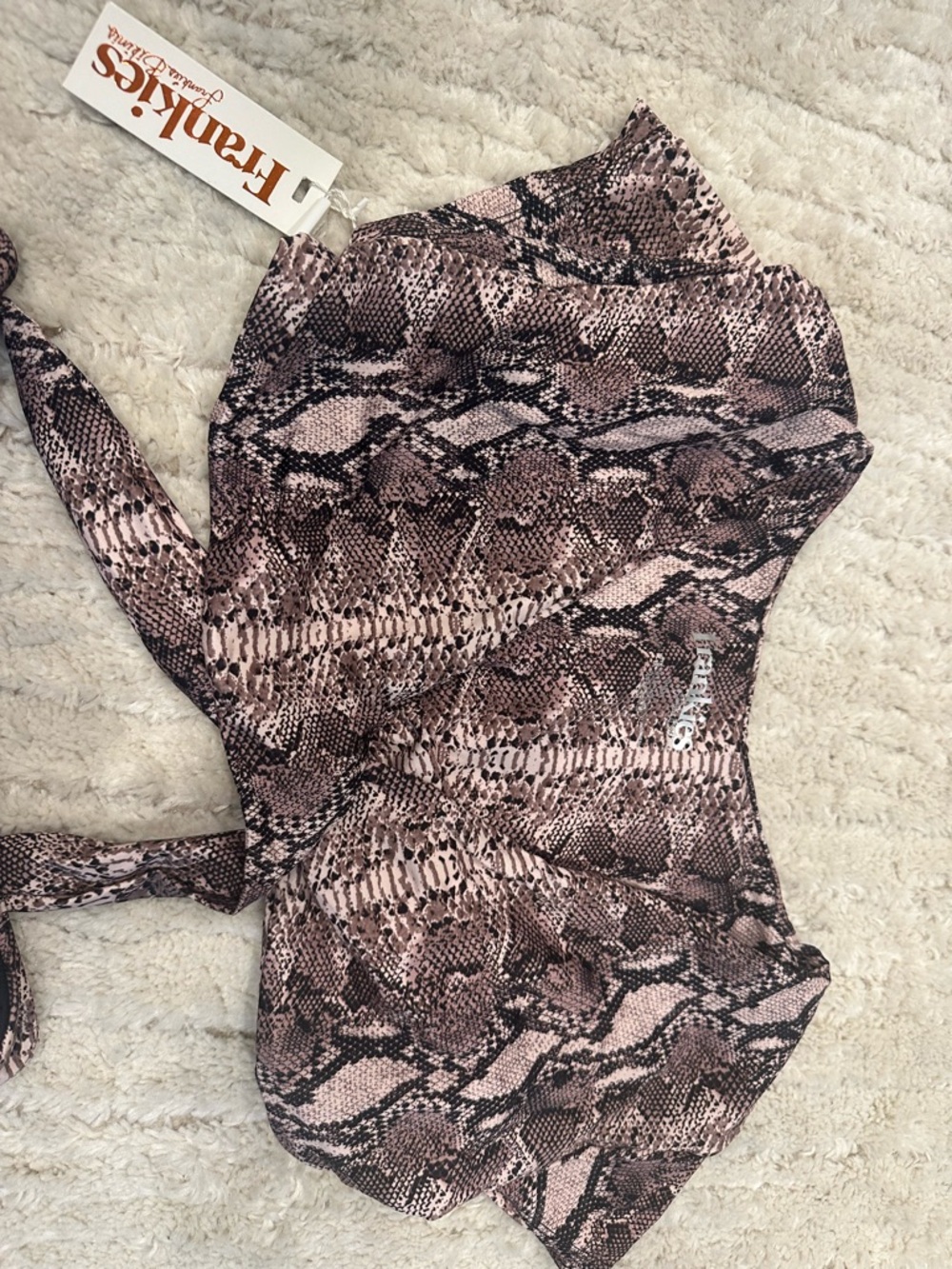 Frankies Bikini set - Picture 3 of 5